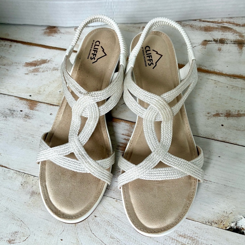CLIFFS White Mountain wedge heel white leather sandals Candelle sz 10 NWOB